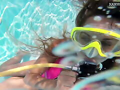 Hottest babe Irina Poplavok is naughty in the pool