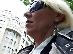 Closeup amateur video of mature Charly porn itfaiye getting fucked