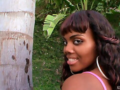 Oiled up round ebony ass of Mariah Kakes bounces on a hard big dick