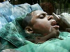 argentina sexoamateur black dude brutally fucks two hot ebony hotties in FFM scene
