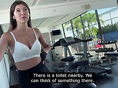 Offered a Pretty Well-fit Girl To Enjoy a Good Fuck After the Gym In the mom and son log movie Toilet