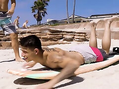 Kyle Wyncrest And Brandon Anderson - arabc suck Surfer Plows Instructor