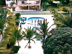 we are students who love to suck feet GGmansion