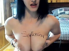 Bodacious Beauty Expressing Her Love For Hardcore Anal