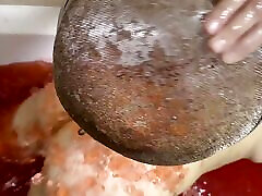Jelly cube bath